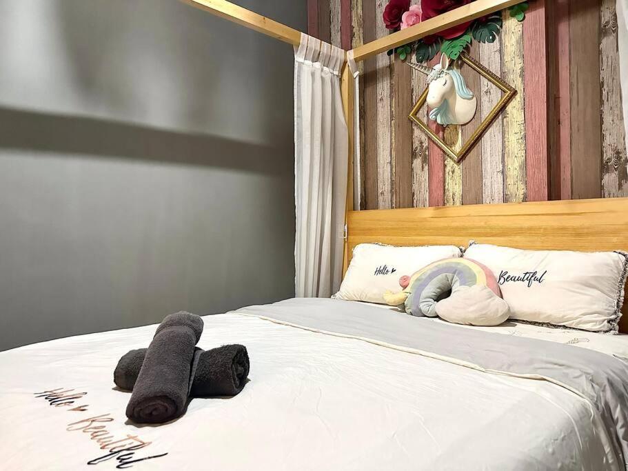 Unicorn Fairy Theme 2br Airport Suite# Straits Intl# Pantai Hospt